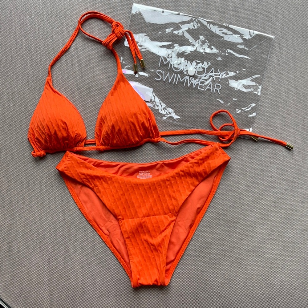 Bathing suit top and bottom